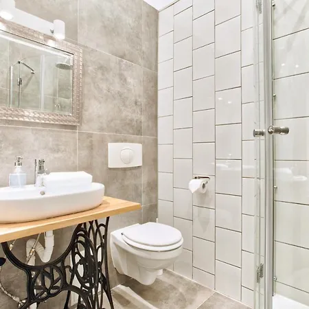Apartamento Tyzenhauz Economy *