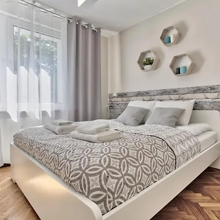Apartamento Tyzenhauz Economy Cracovia