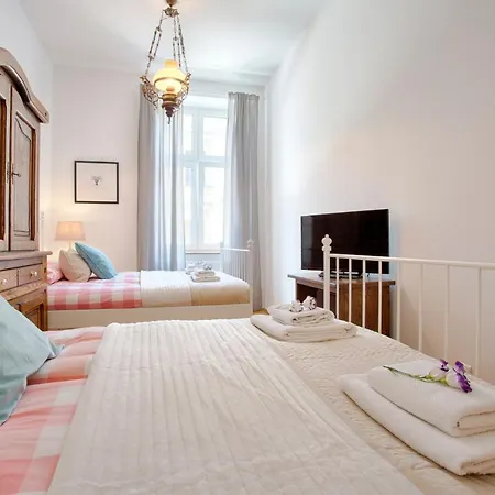 Apartament Tyzenhauz Economy *